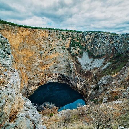 Boutique Apartments Imotski, Imotski - Makarska エクステリア 写真